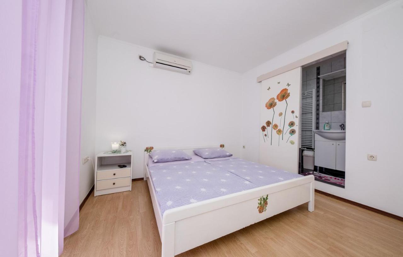 Apartments Makaus Supetarska Draga Exterior foto